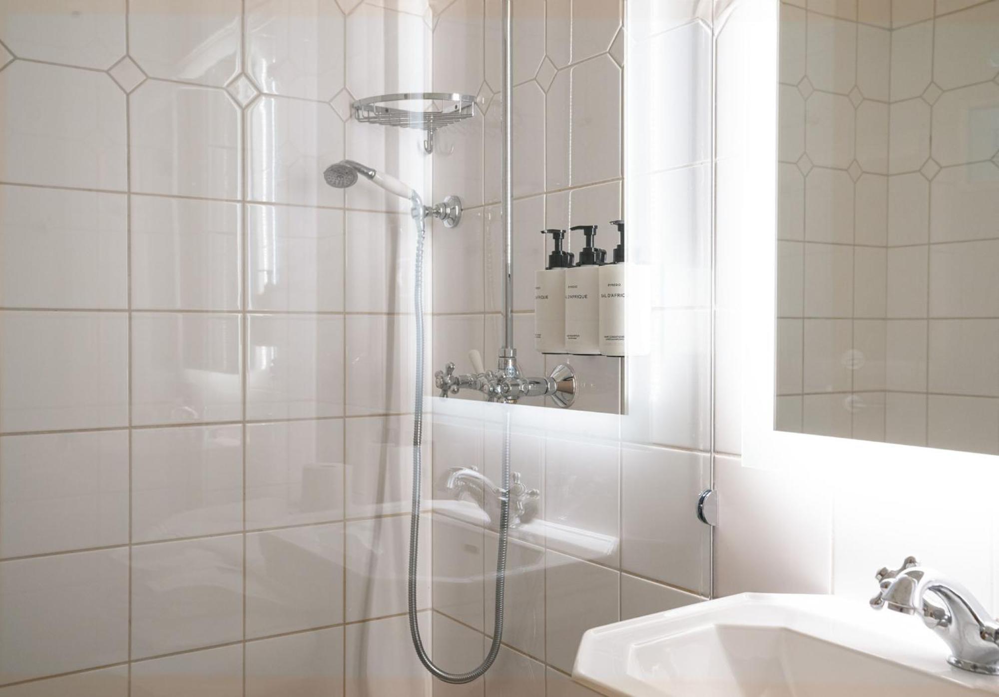 Hotel J, Stockholm, A Member Of Design Hotels Nacka Ngoại thất bức ảnh